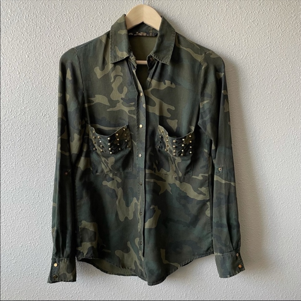 Zara studded pocket camo button down top - small